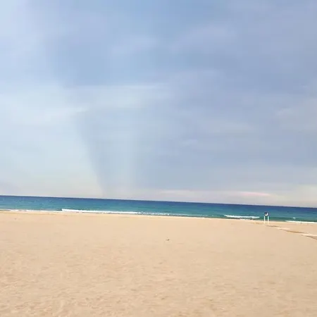 A 50 Metros De La Playa Muchavista